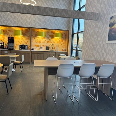 Days Inn & Suites By Wyndham Wausau Kültér fotó