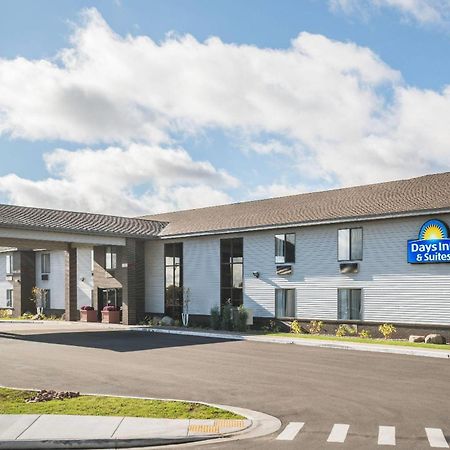 Days Inn & Suites By Wyndham Wausau Kültér fotó