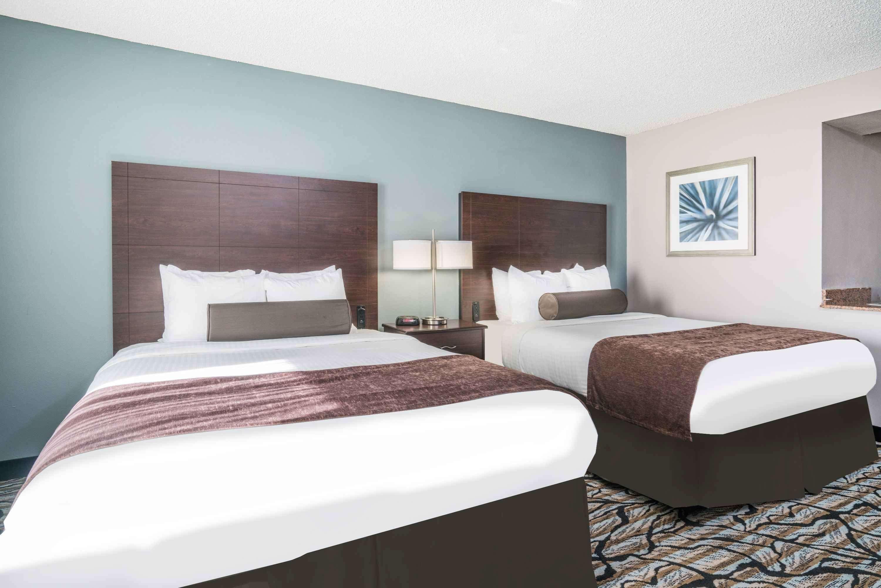 Days Inn & Suites By Wyndham Wausau Kültér fotó