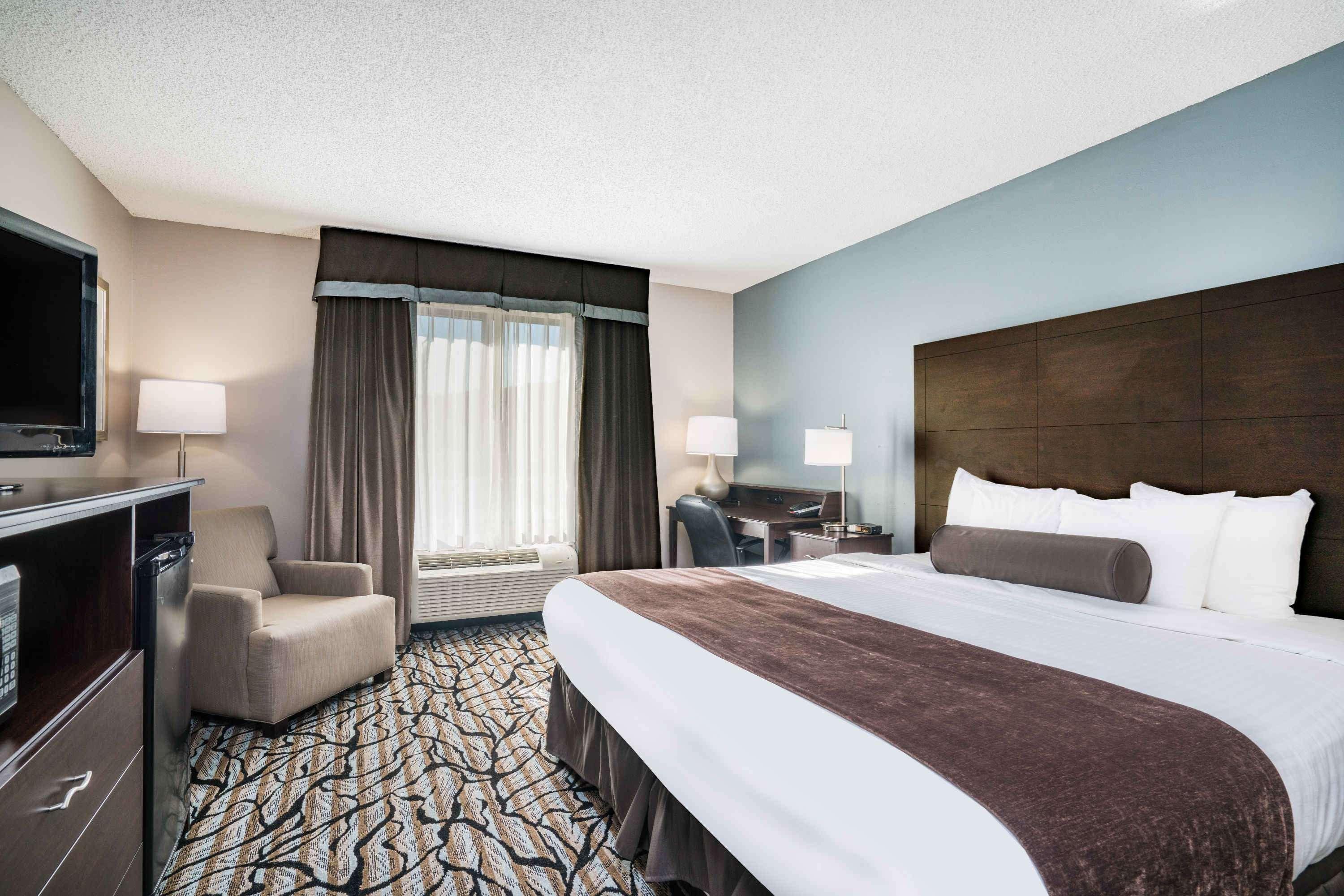 Days Inn & Suites By Wyndham Wausau Kültér fotó