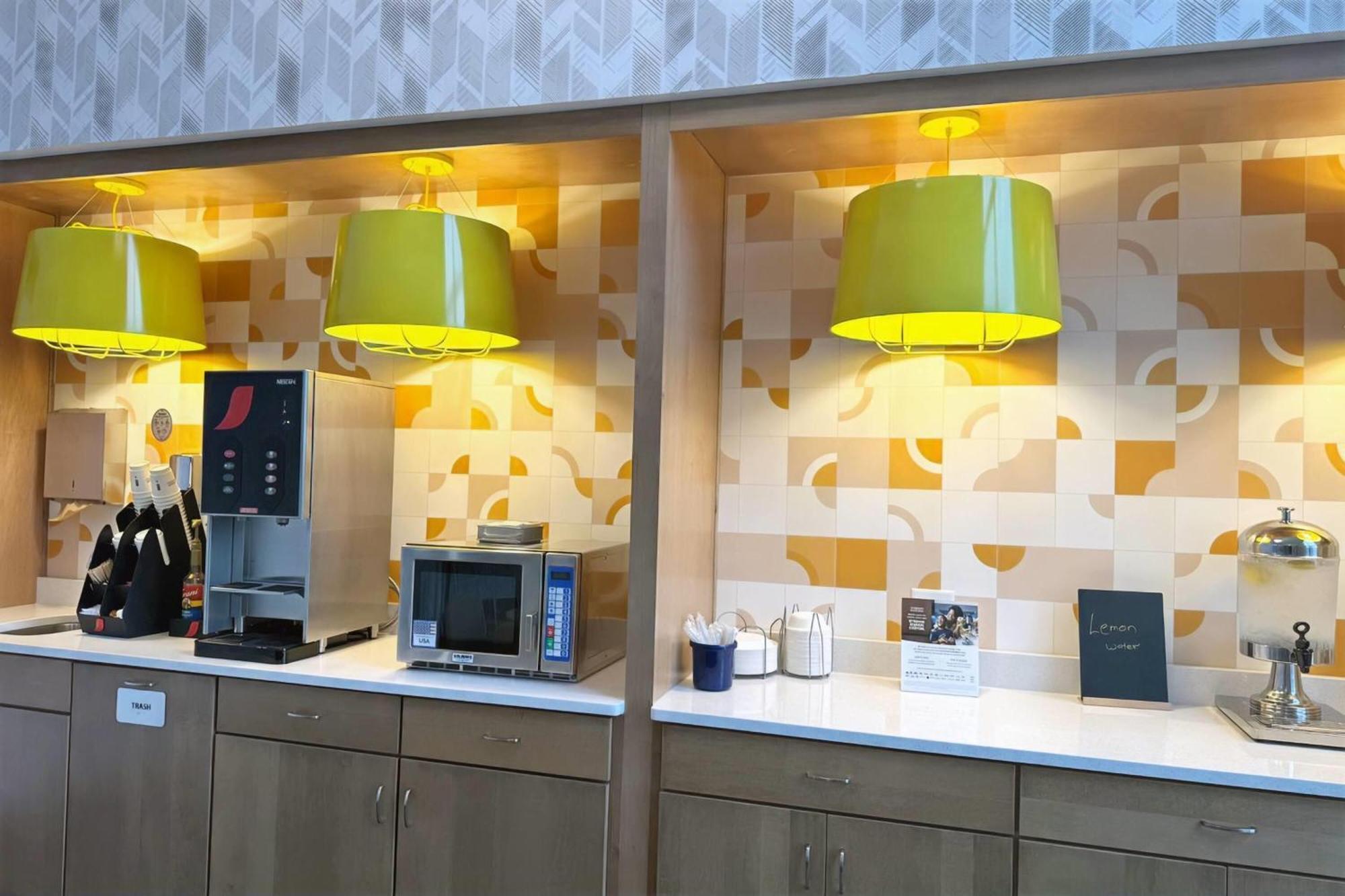 Days Inn & Suites By Wyndham Wausau Kültér fotó
